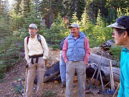 Remembering Dennis Washburn - Pacific Crest Trail Association